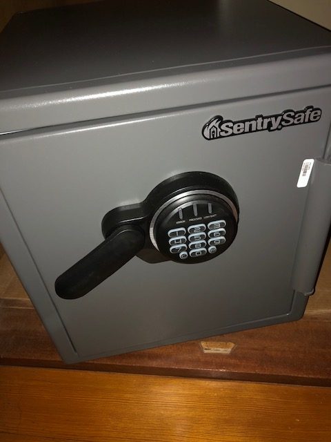 セントリー金庫 sentry.safe - オフィス用品一般
