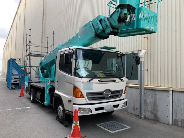 日野　高所作業車