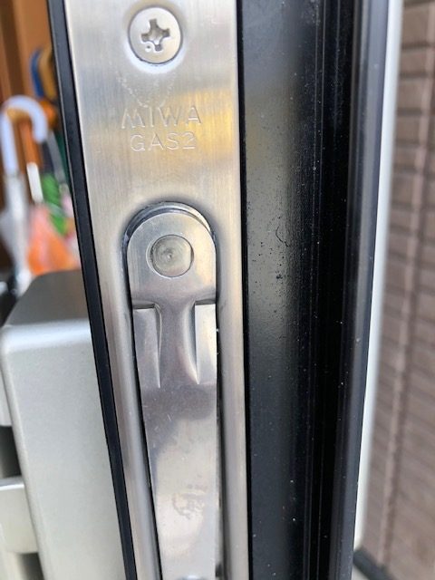 新しいGAS2 錠ケースに交換